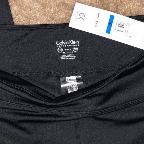 Calvin Klein Performance Wear - Picture 4 of 7